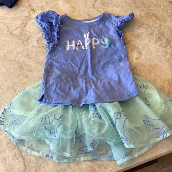 Easter outfit. - Picture 1 of 4